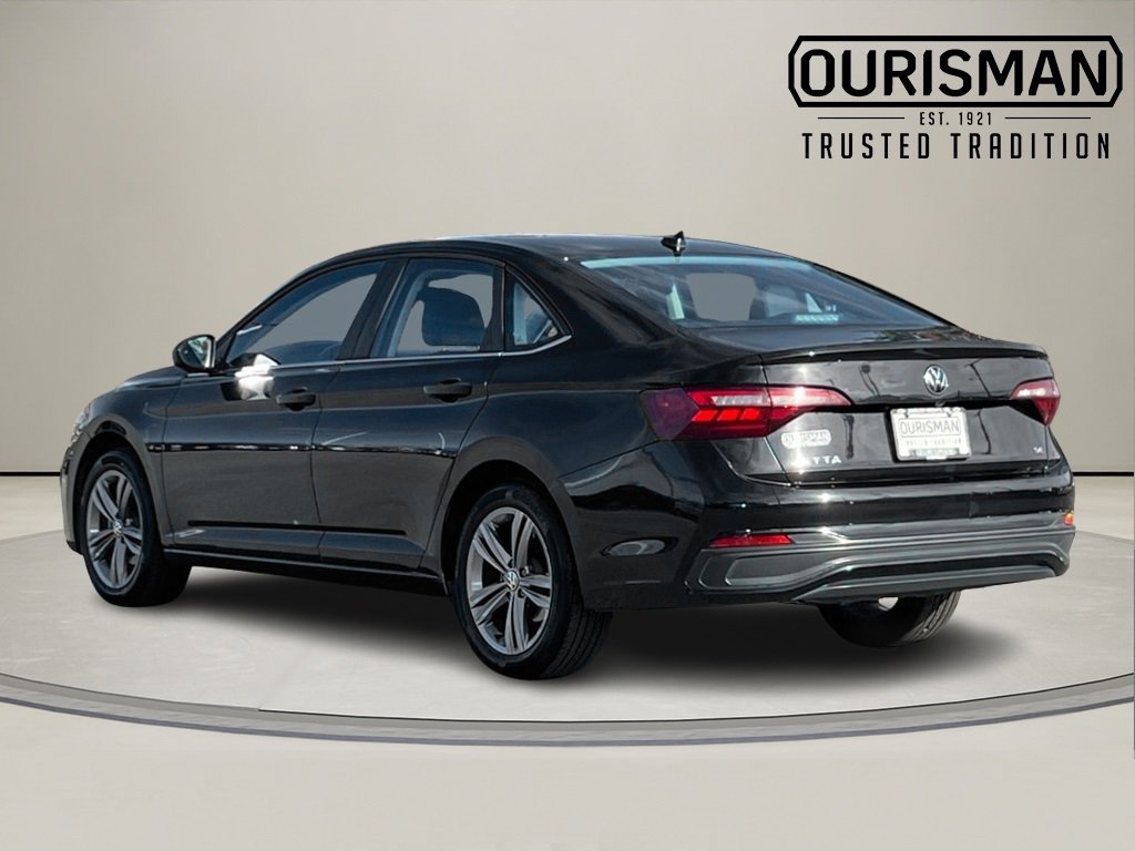 2024 Volkswagen Jetta SE photo 4