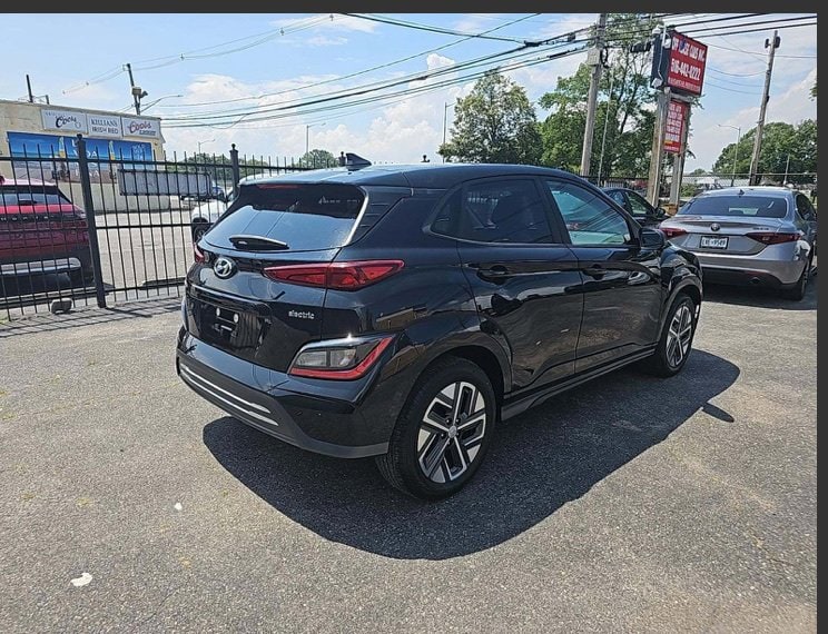 Used 2023 Hyundai Kona EV SE with VIN KM8K23AG7PU190619 for sale in Marlow Heights, MD