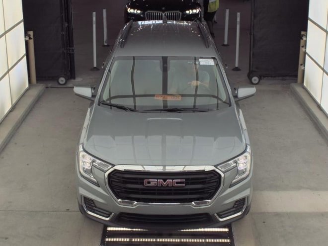 2023 Gmc Terrain SLE photo 4