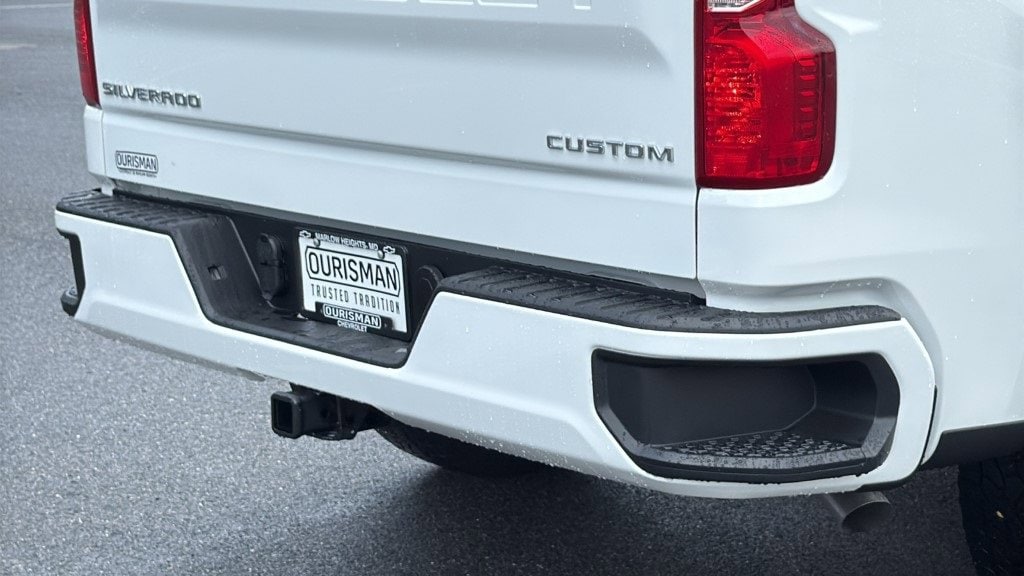 New 2026 Chevrolet Silverado 1500 Custom Truck