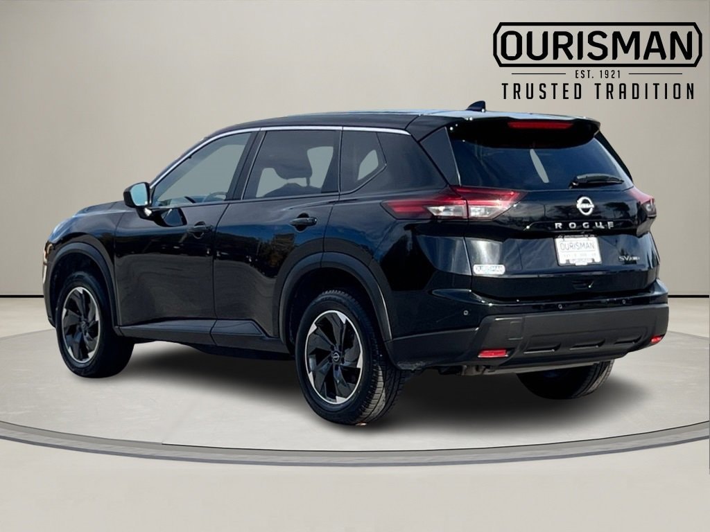 Used 2024 Nissan Rogue SV SUV
