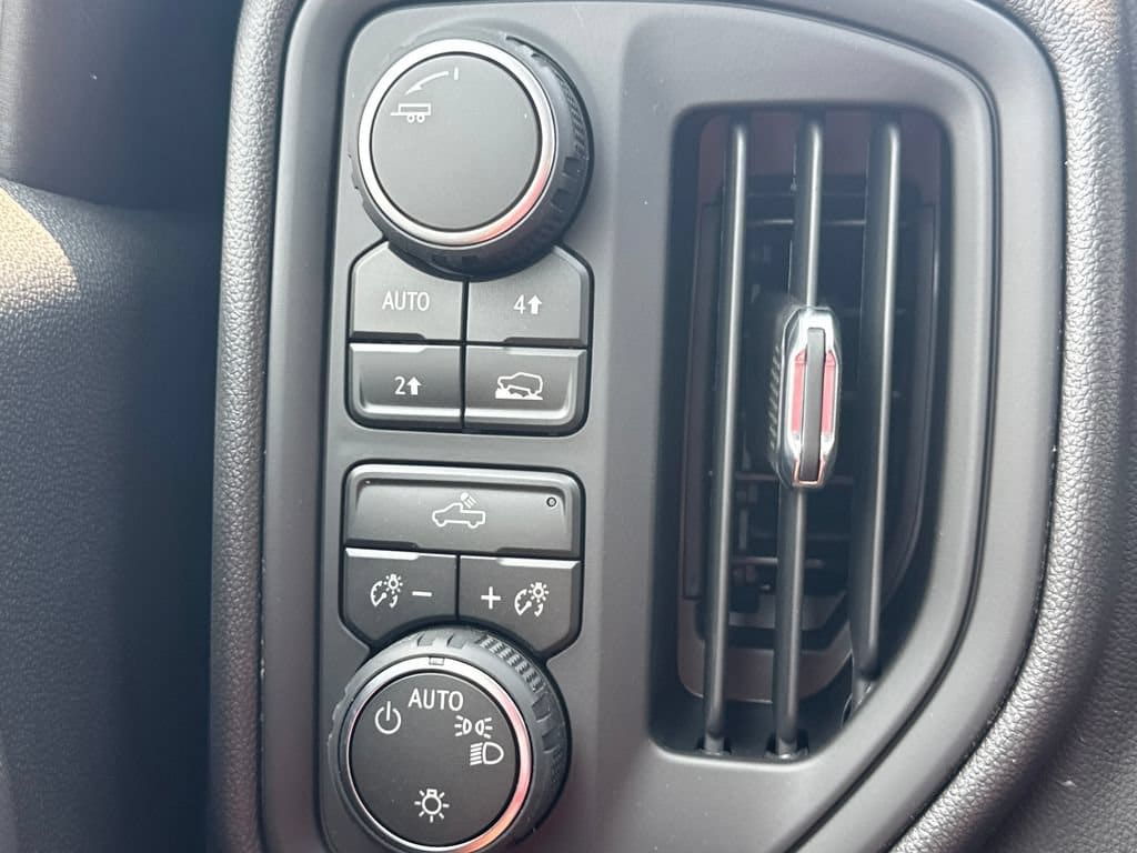 2026 Chevrolet Silverado 1500 Custom - Photo 29
