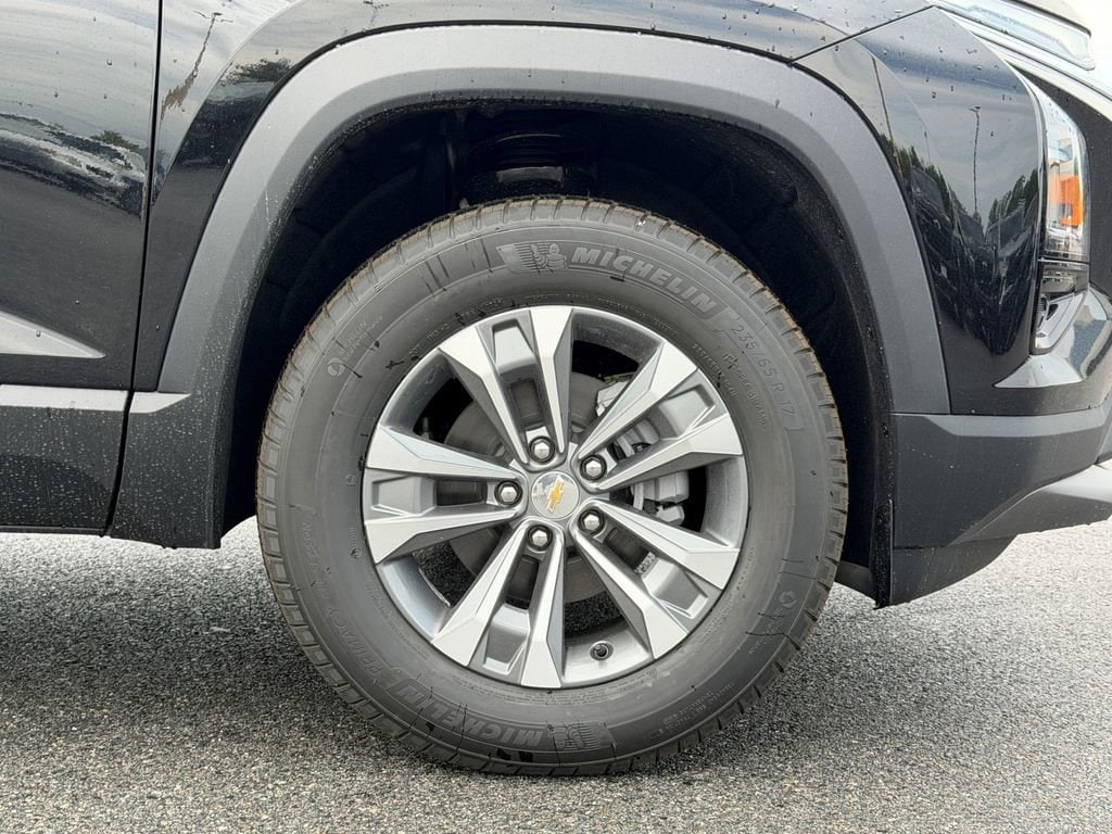2026 Chevrolet Equinox LT - Photo 4