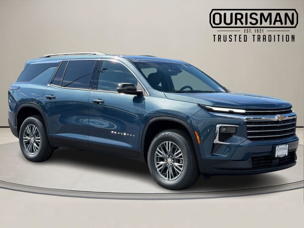 2026 Chevrolet Traverse FWD LT's photo