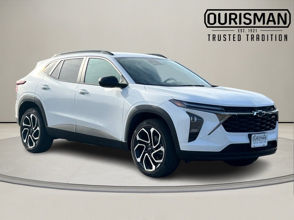 2026 Chevrolet Trax RS's photo