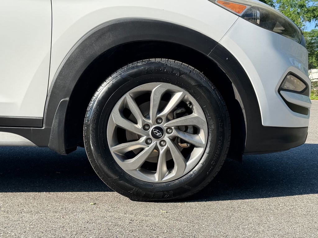 2017 Hyundai Tucson SE - Photo 6
