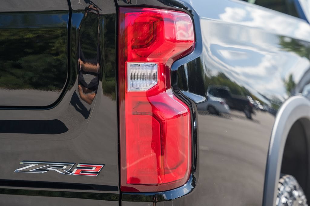 2026 Chevrolet Silverado 1500 ZR2 - Photo 6