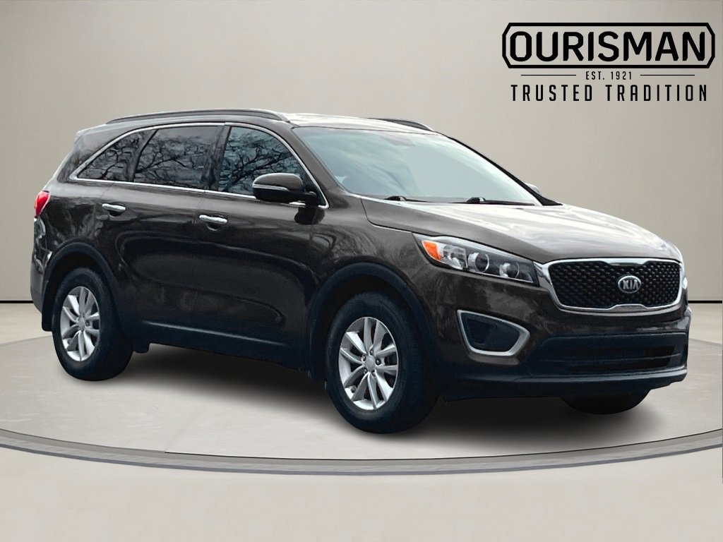 2016 Kia Sorento LX's photo