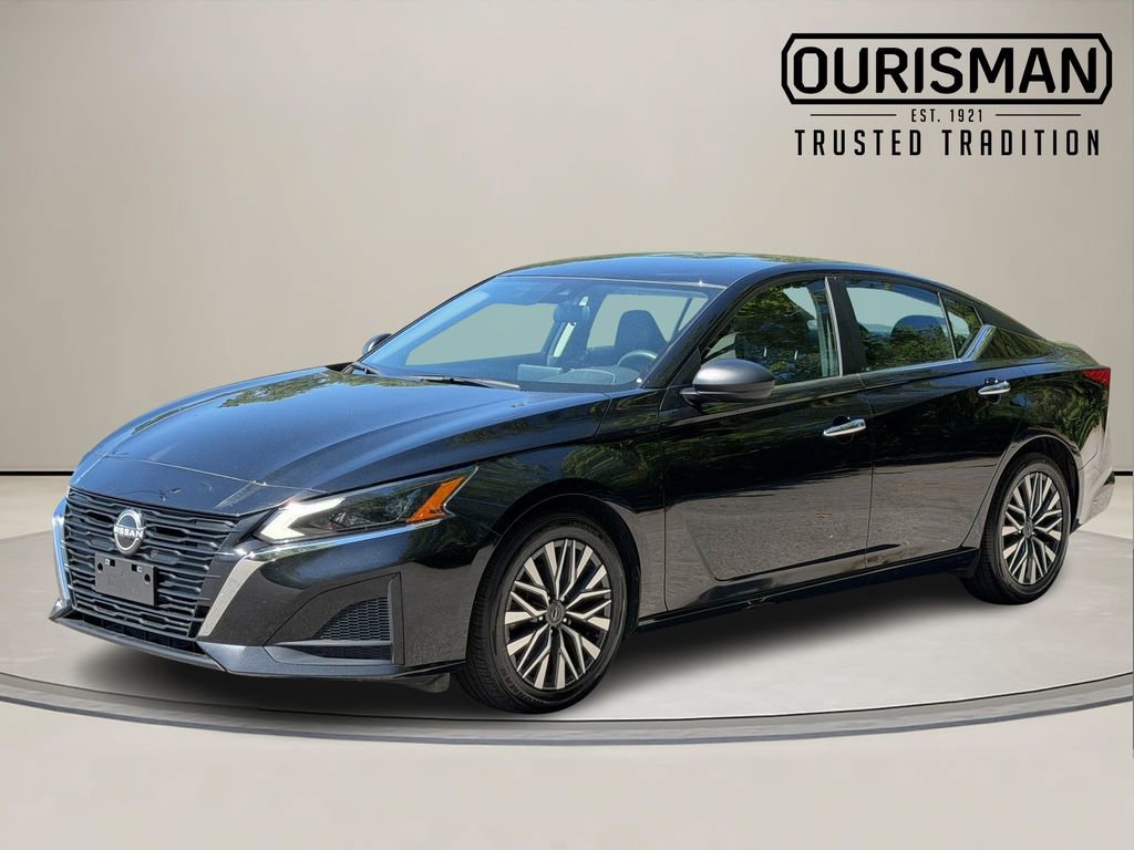 Used 2024 Nissan Altima SV with VIN 1N4BL4DV4RN343610 for sale in Temple Hills, MD
