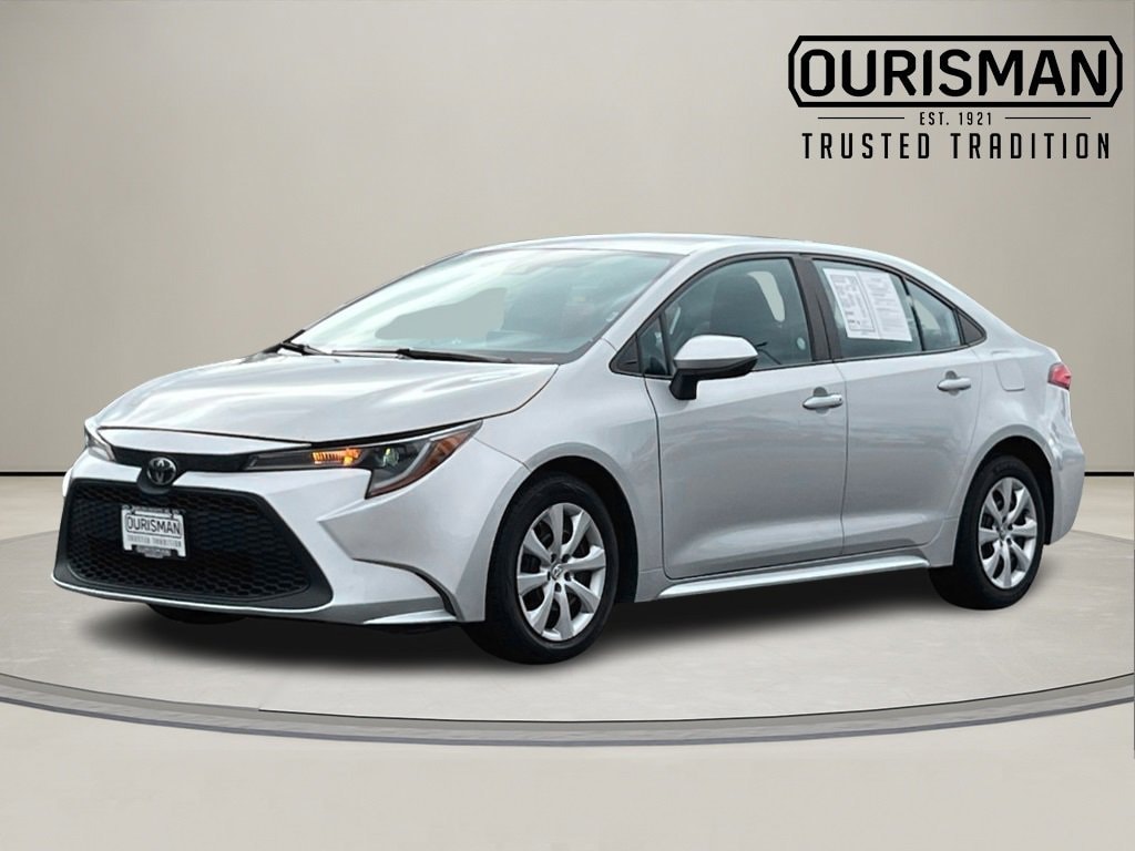 Used 2022 Toyota Corolla LE with VIN 5YFEPMAE4NP340204 for sale in Kansas City