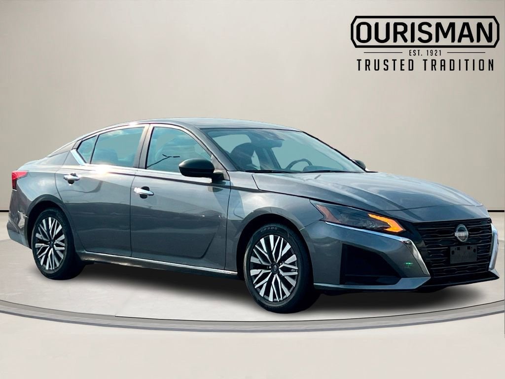 2024 Nissan Altima SV