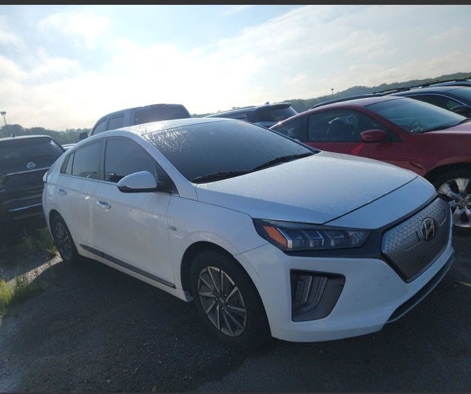 Used 2020 Hyundai IONIQ Limited with VIN KMHC85LJ6LU061868 for sale in Temple Hills, MD