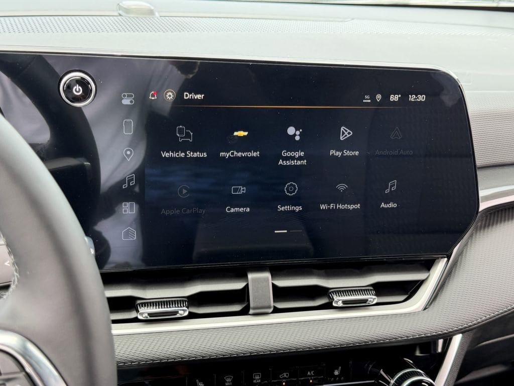 2026 Chevrolet Equinox LT - Photo 18