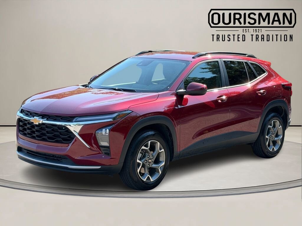 Used 2025 Chevrolet Trax LT SUV
