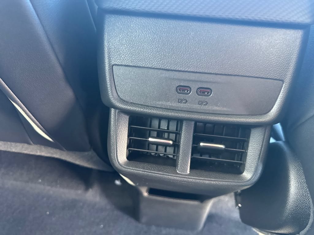 2027 Chevrolet Equinox LT - Photo 21