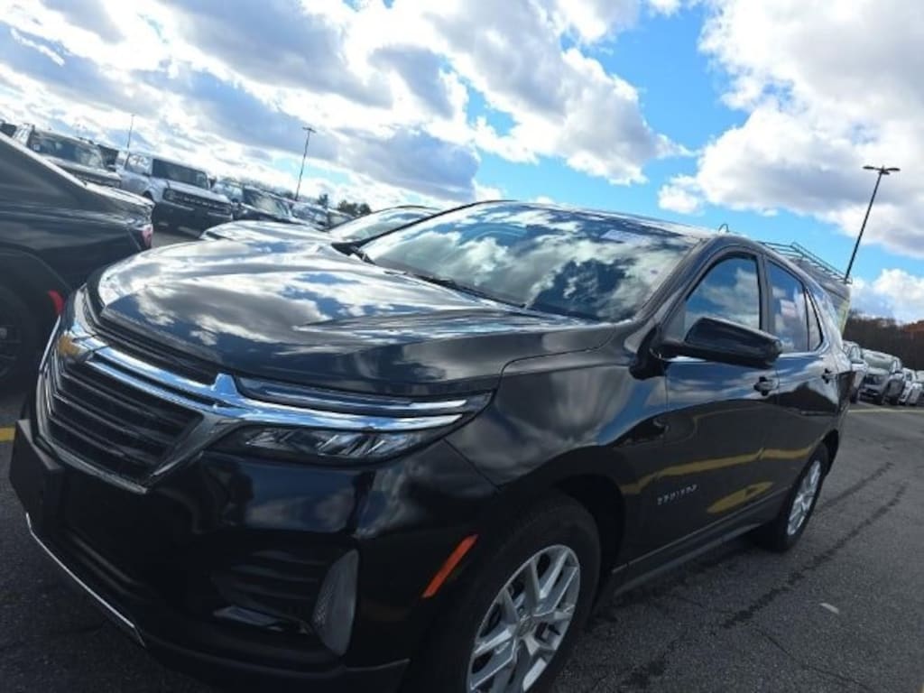 Used 2024 Chevrolet Equinox LT SUV
