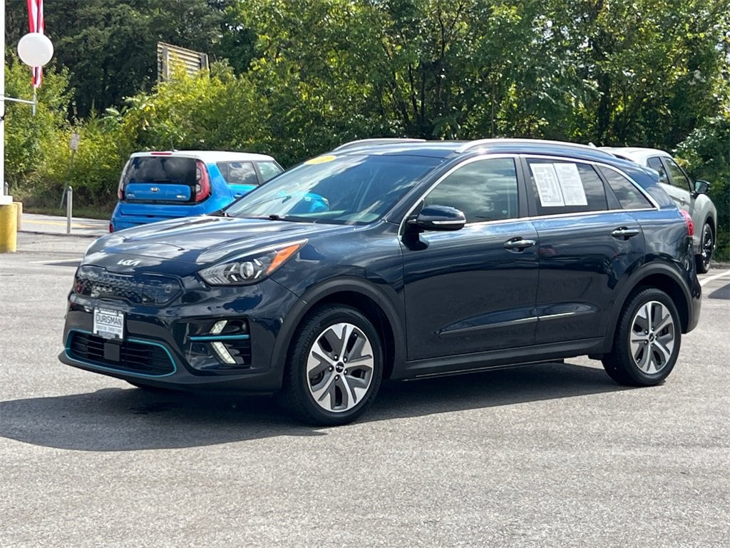 Used 2022 Kia Niro EX with VIN KNDCC3LG3N5124742 for sale in Temple Hills, MD