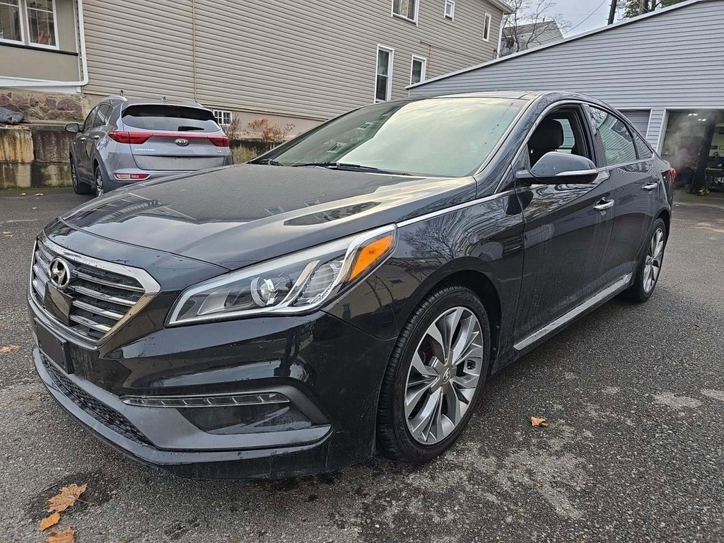 2015 Hyundai Sonata 2.0T Limited photo 2