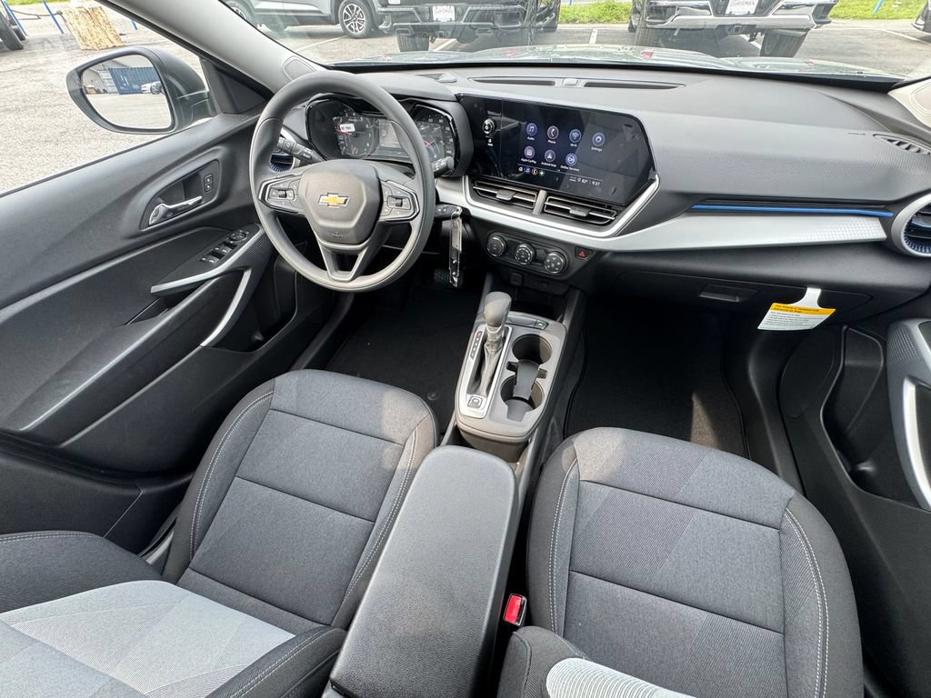 2026 Chevrolet Trax LS - Photo 18