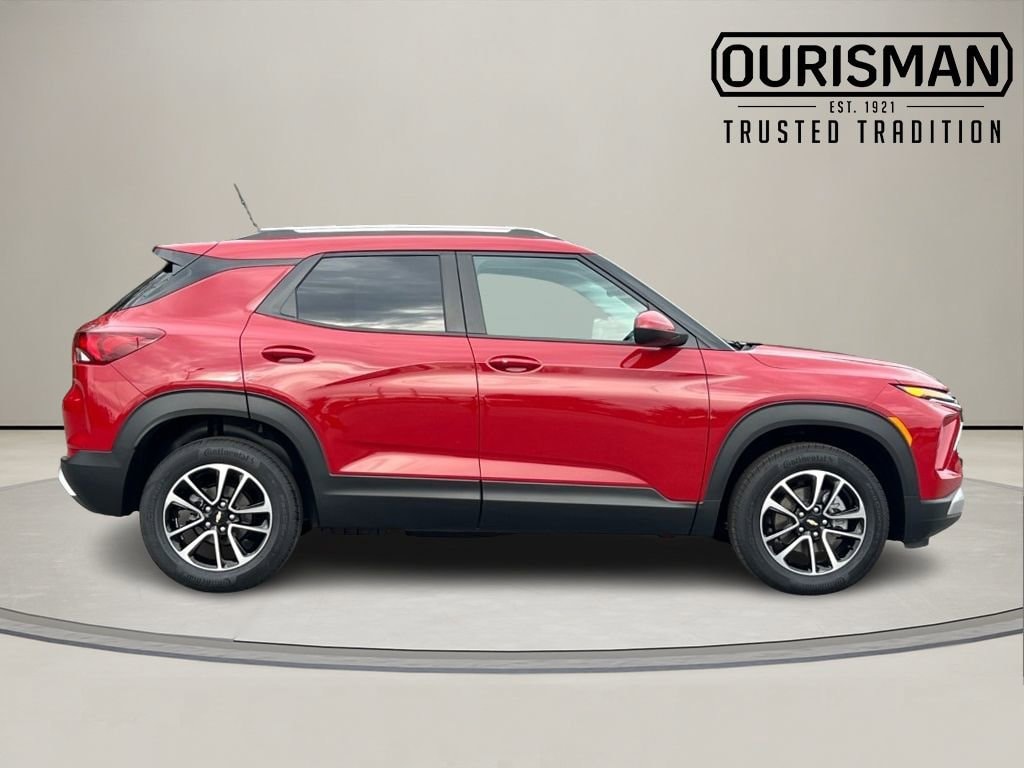2026 Chevrolet Trailblazer LT - Photo 3
