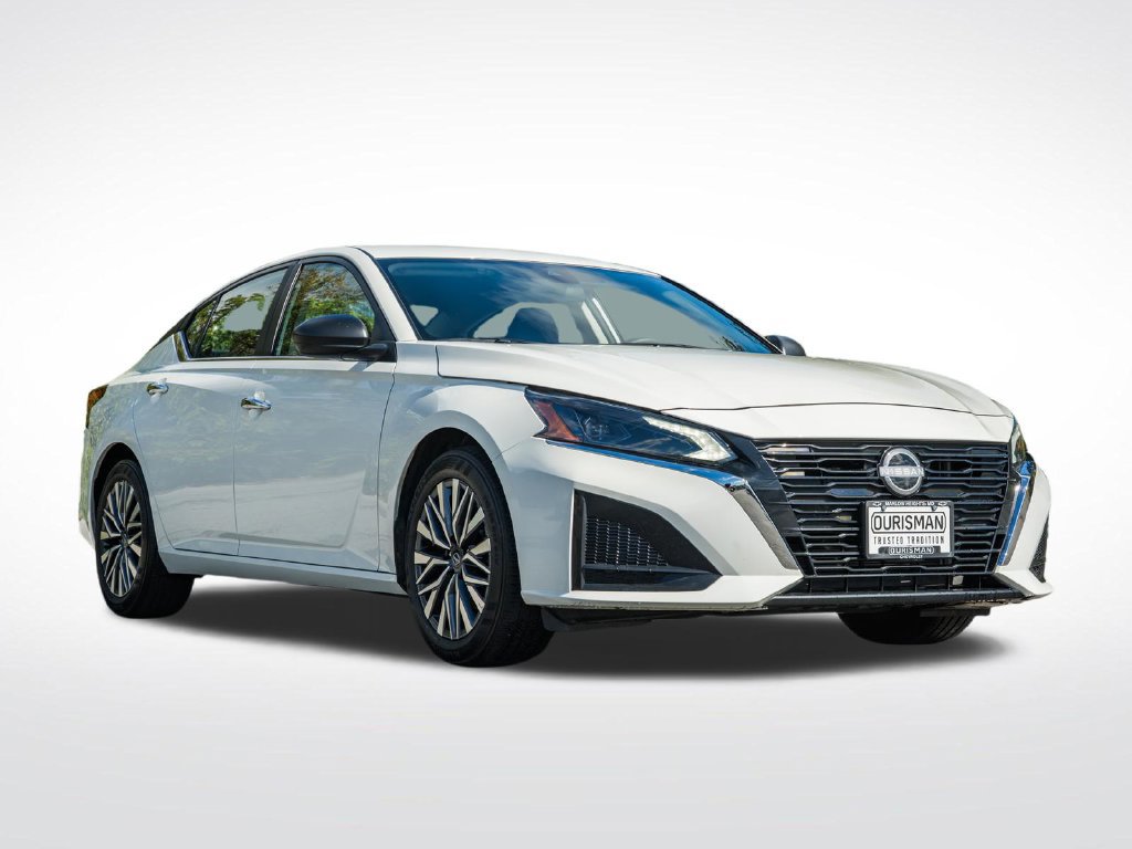 2025 Nissan Altima