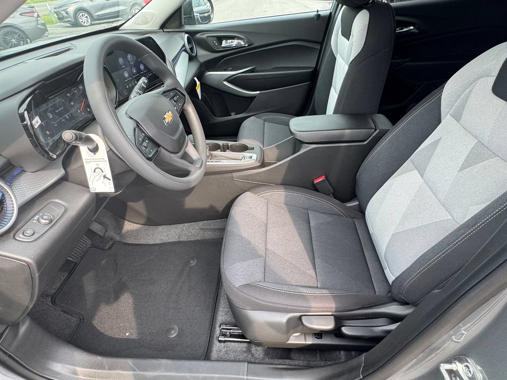 2026 Chevrolet Trax LS - Photo 19