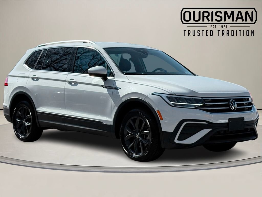 Used 2024 Volkswagen Tiguan SE SUV