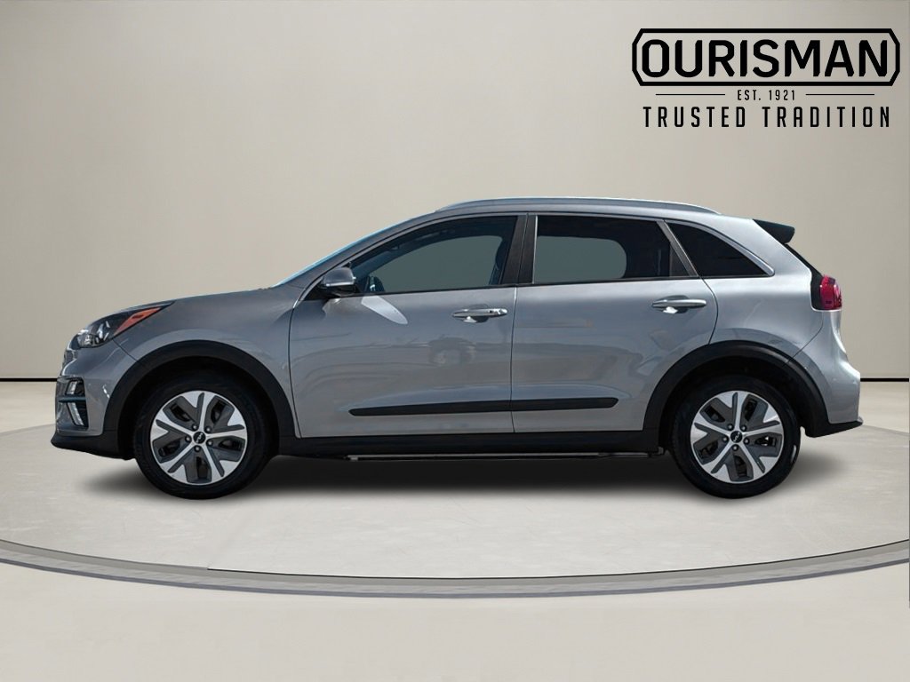 2022 Kia Niro EV S photo 3