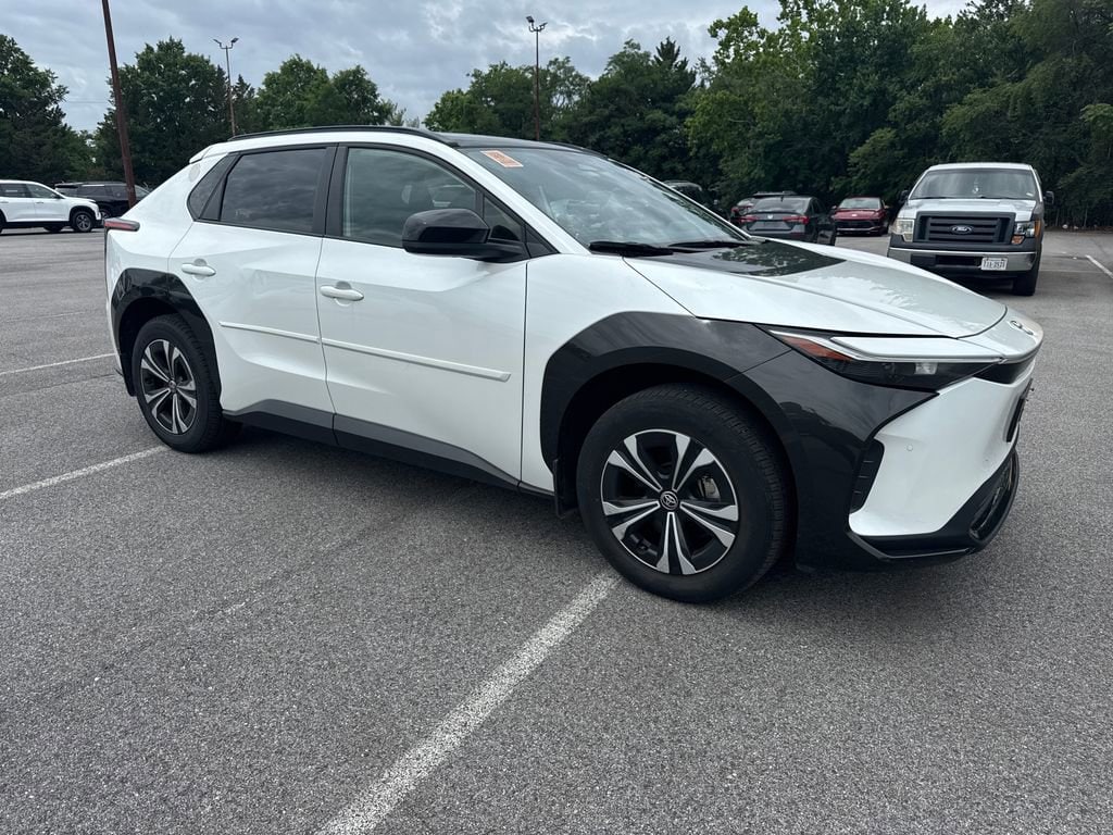 2023 Toyota bZ4X XLE AWD's photo