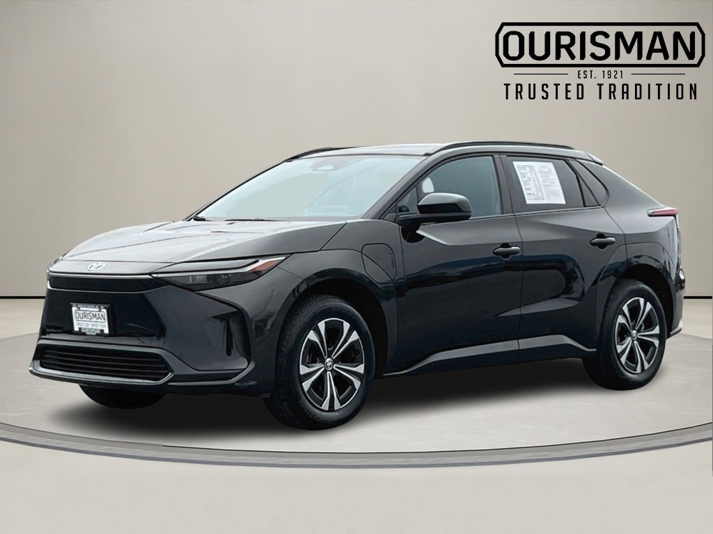 Used 2024 Toyota bZ4X XLE with VIN JTMABACA1RA088119 for sale in Temple Hills, MD