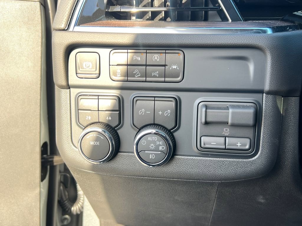 2026 Chevrolet Tahoe Premier - Photo 29