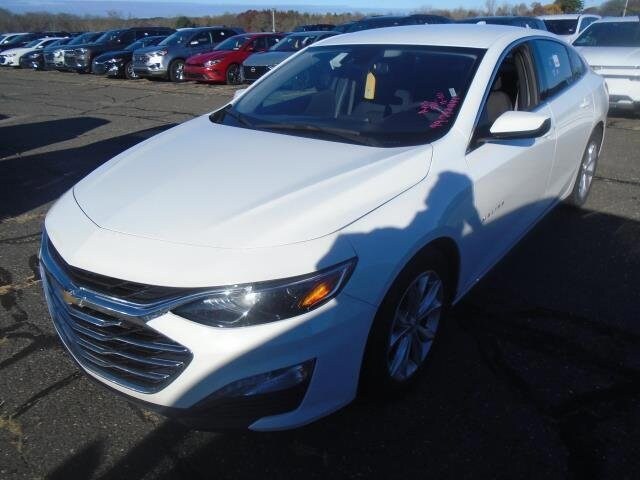 2023 Chevrolet Malibu 1LT photo 3