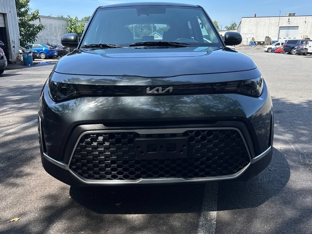 Used 2025 Kia Soul LX Hatchback