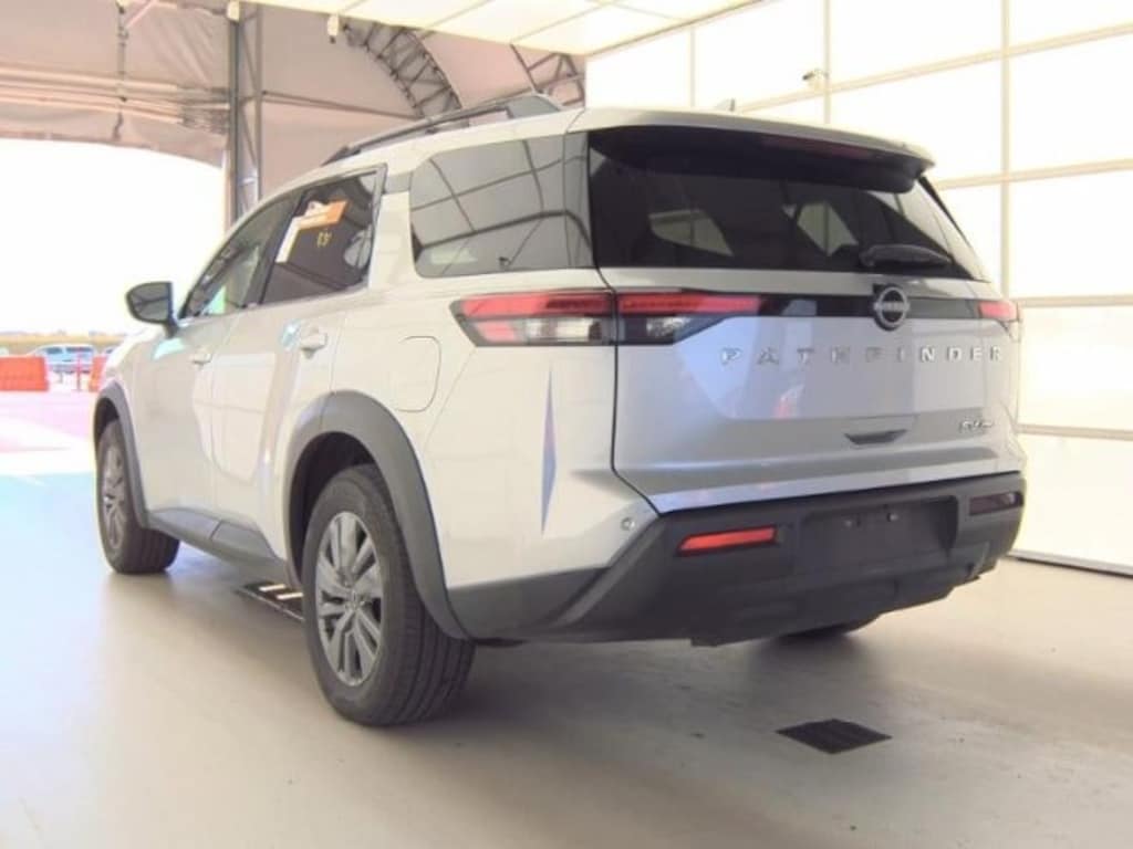 Used 2024 Nissan Pathfinder SV SUV