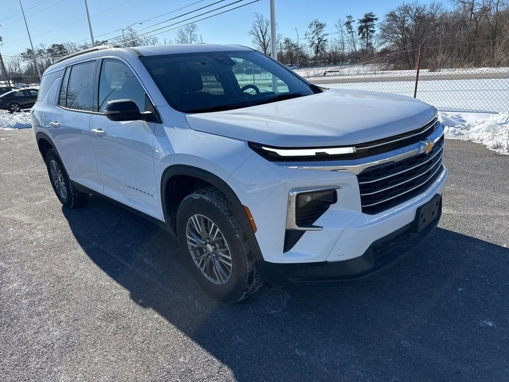 2025 Chevrolet Traverse SUV 