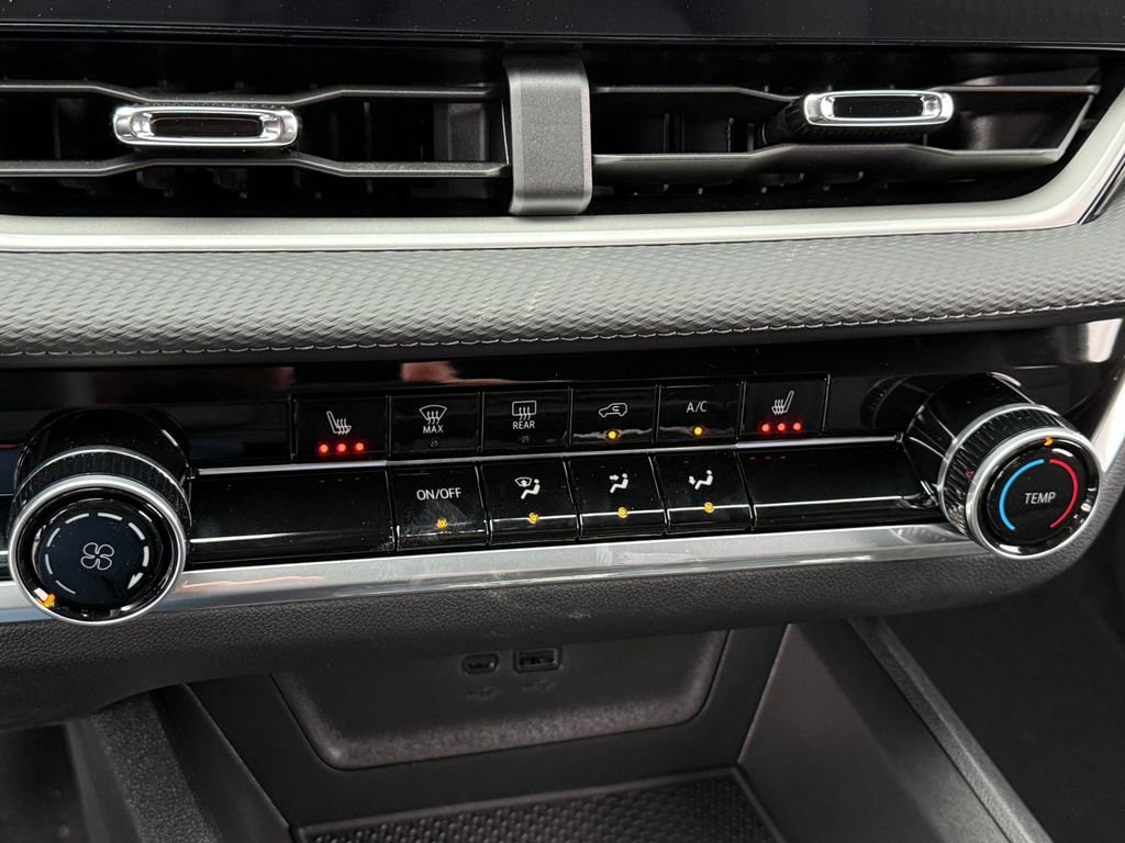 2026 Chevrolet Equinox LT - Photo 17