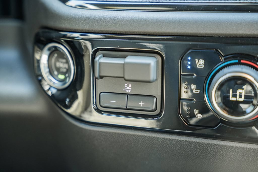 2026 Chevrolet Silverado 1500 ZR2 - Photo 23