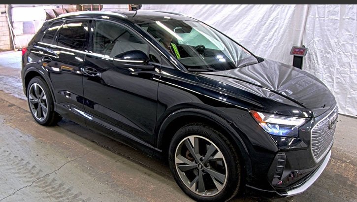 2022 Audi Q4 E-tron Premium Plus photo 2