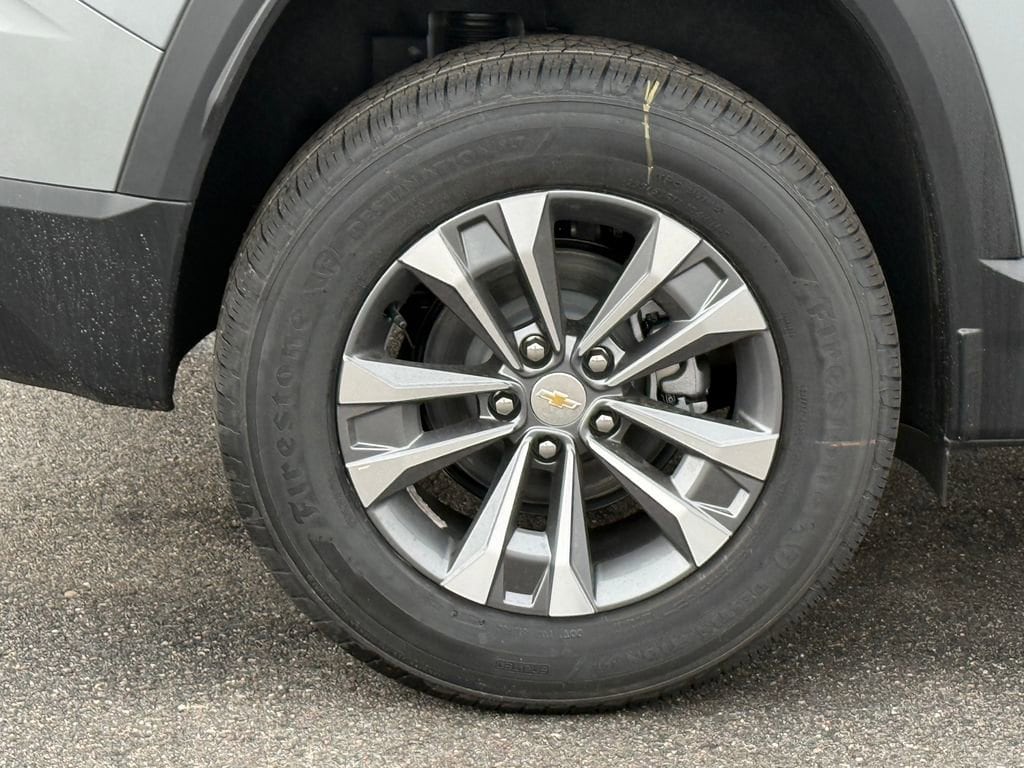 2026 Chevrolet Equinox LT - Photo 5