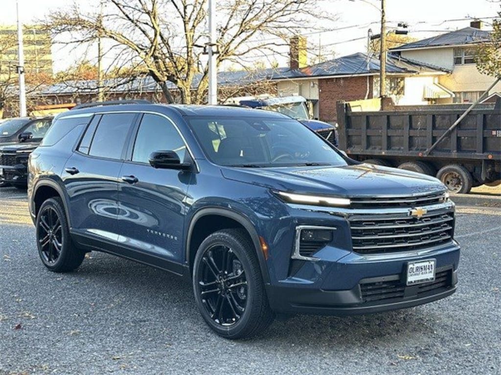 New 2026 Chevrolet Traverse LT SUV