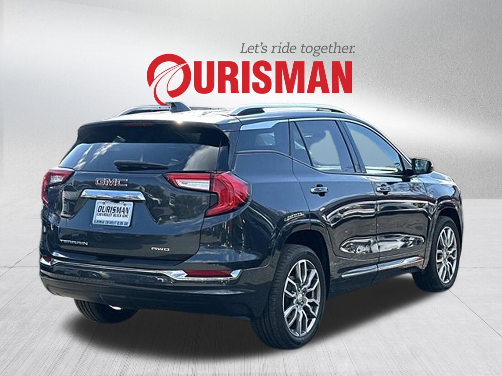 2022 Gmc Terrain Denali photo 2