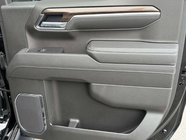 2026 Chevrolet Silverado 1500 LT Trail Boss - Photo 10
