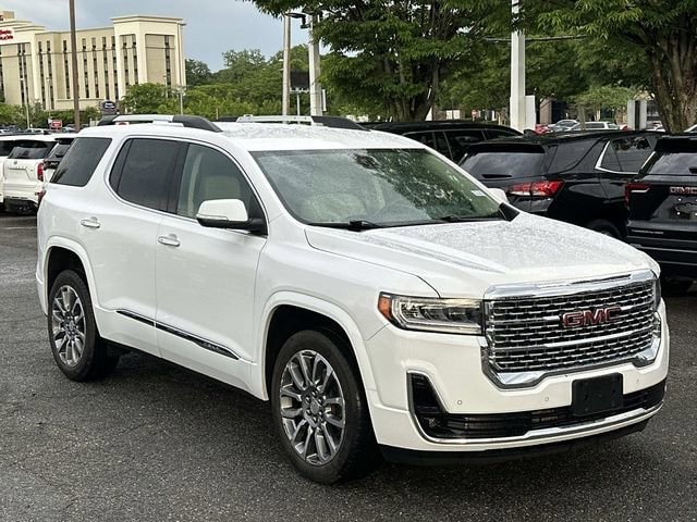2023 GMC Acadia Denali AWD's photo