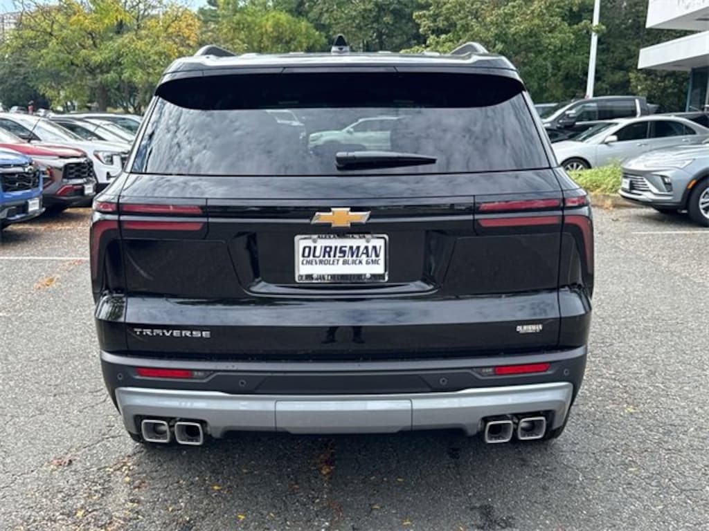 New 2026 Chevrolet Traverse LT SUV