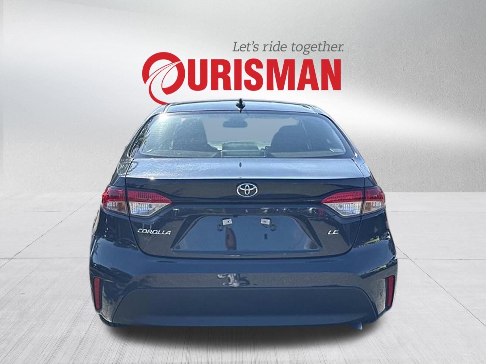2024 Toyota Corolla LE photo 3