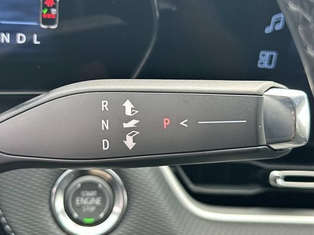 2027 Chevrolet Equinox LT - Photo 17