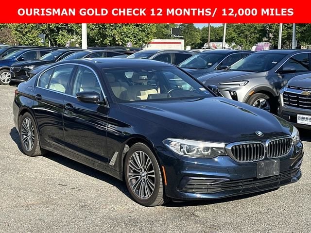 2019 BMW 5 Series 530i xDrive Sedan's photo
