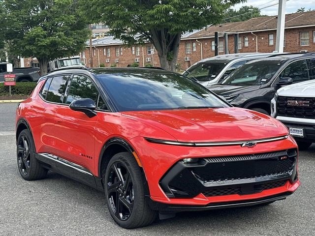 2026 Chevrolet Equinox EV RS eAWD's photo