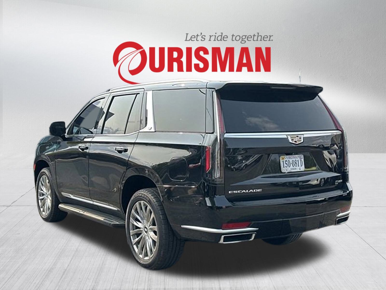 2022 Cadillac Escalade Premium Luxury photo 2