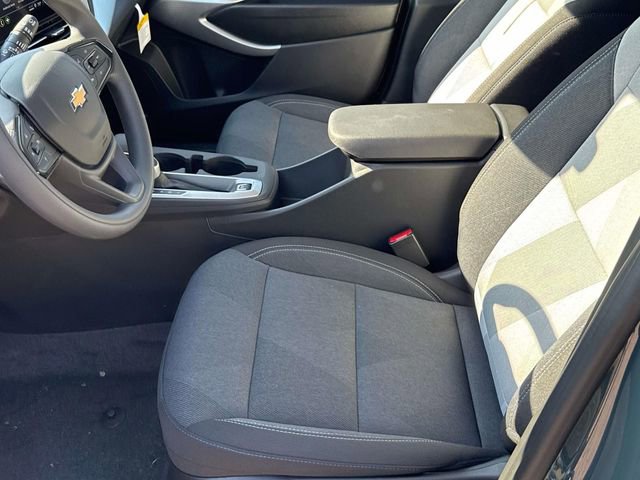 2026 Chevrolet Trax LS - Photo 9